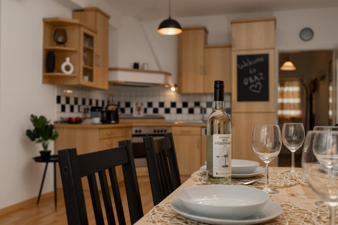 Fresh Apartment With Terrace + Free Parking 그라츠 외부 사진
